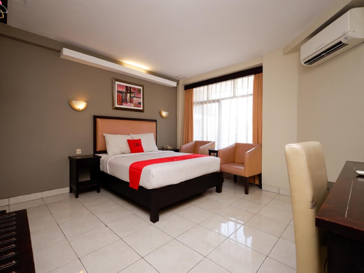 Reddoorz Plus @ Singosari Raya Semarang Eksteriør billede